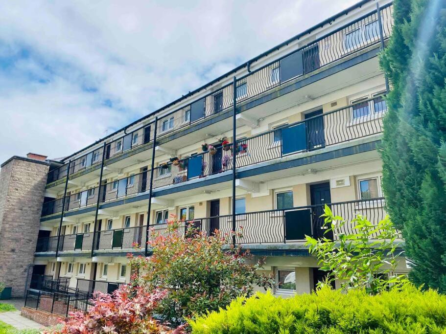 Chic Flat With Balcony Close To Merchant City Glasgow Eksteriør bilde